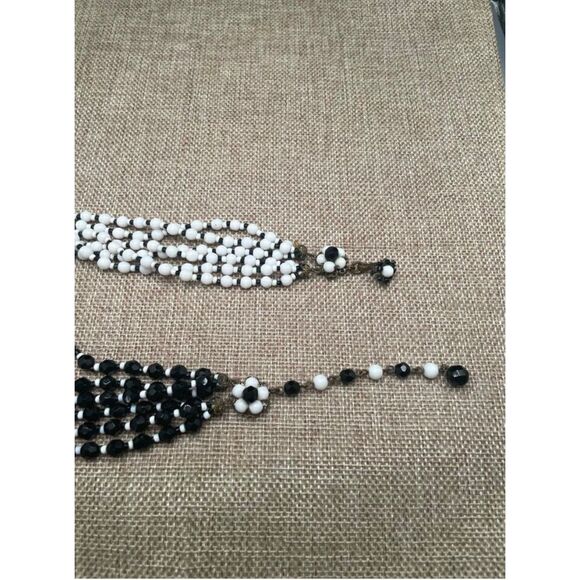 Vintage Miriam Haskell Multi-Strand Black & White Glass Bead Necklace - Picture 4 of 8